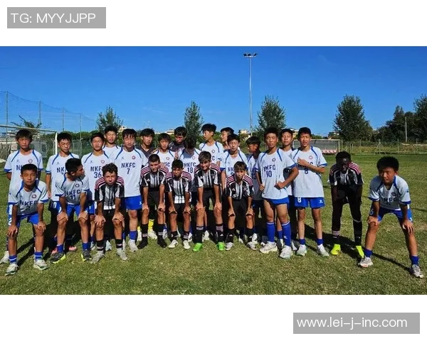 足球明星回馈家乡用收入助力地方发展与青少年足球事业 足球明星回馈家乡用收入助力地方发展与青少年足球事业