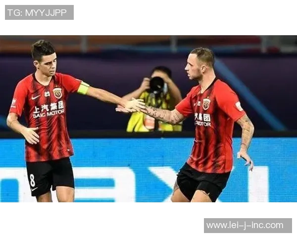 重庆羽毛球队与上海羽毛球队赛后复盘分析力量对比与战术探讨 重庆羽毛球队与上海羽毛球队赛后复盘分析力量对比与战术探讨